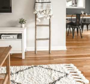 kako izbrati talno oblogo